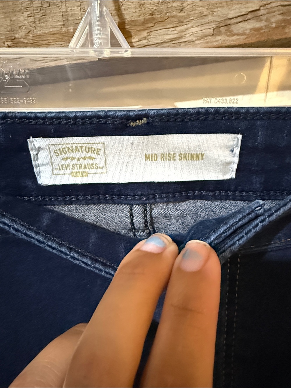 Signature by Levi Strauss Dark Wash Skinny Mid Rise Jeans 22S - Picture 2 of 10